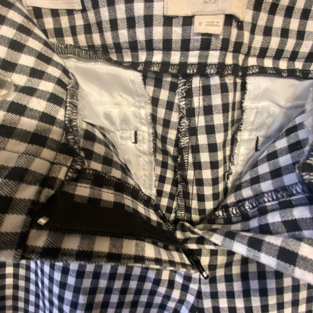 LOFT Black and White Gingham Chinos - Picture 5 of 8